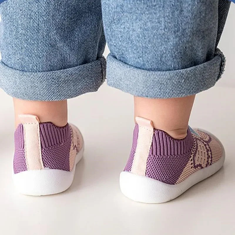 Zapatitos Ergonómicos Primeros Pasos Nube™ - Slip on y Suela Antideslizante