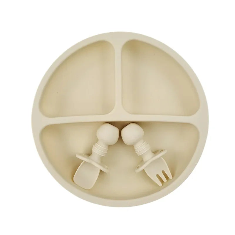 Set de Alimentación Silicona Antiderrames Nube™ – Plato Ventosa + Cubiertos Ergonómicos